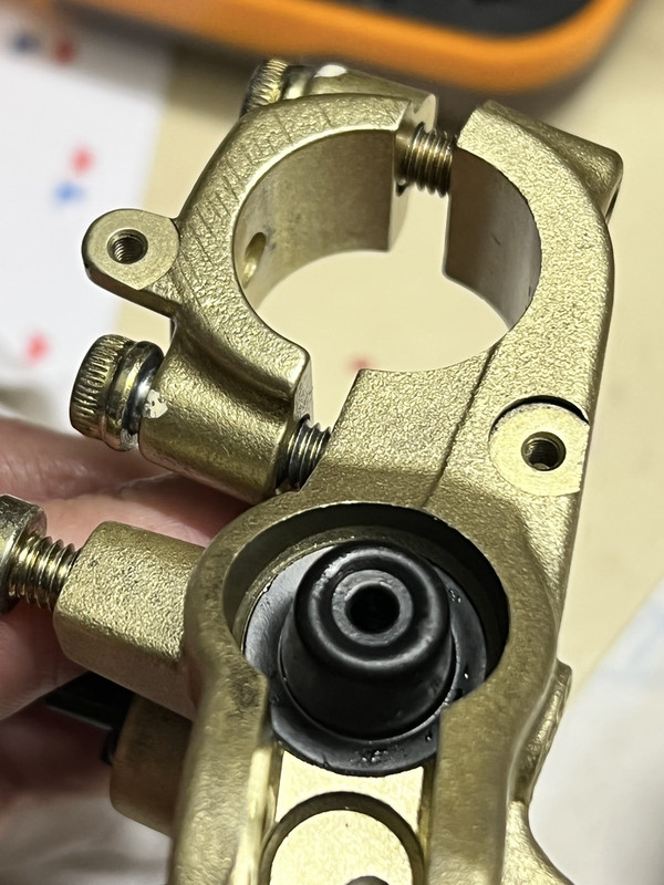 A8099034-05E0-4EE0-A45F-53FC049B3FC8