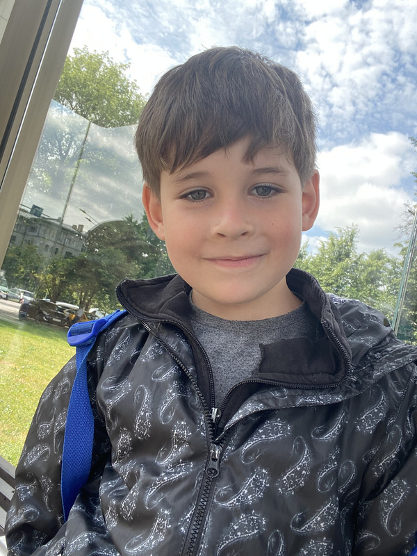 ADC7E871-FEB1-40A6-99EF-69ED3212CAF8