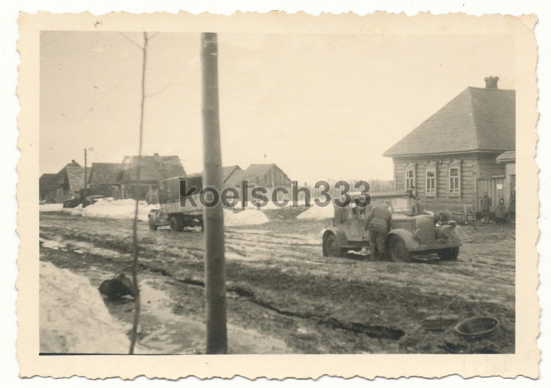 Foto Phänomen Granit Kübelwagen PKW der Wehrmach