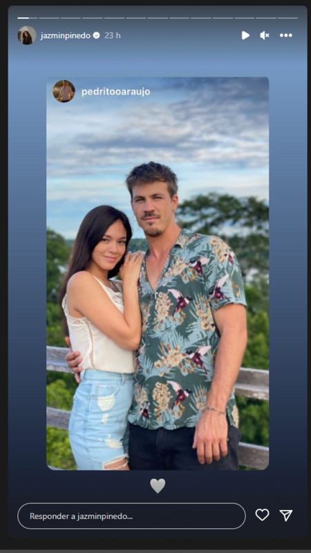 Jazmín Pinedo publicó romántica foto con su galán uruguayo - Radiomar Jazmín Pinedo publicó romántica foto con su galán uruguayo - Radiomar