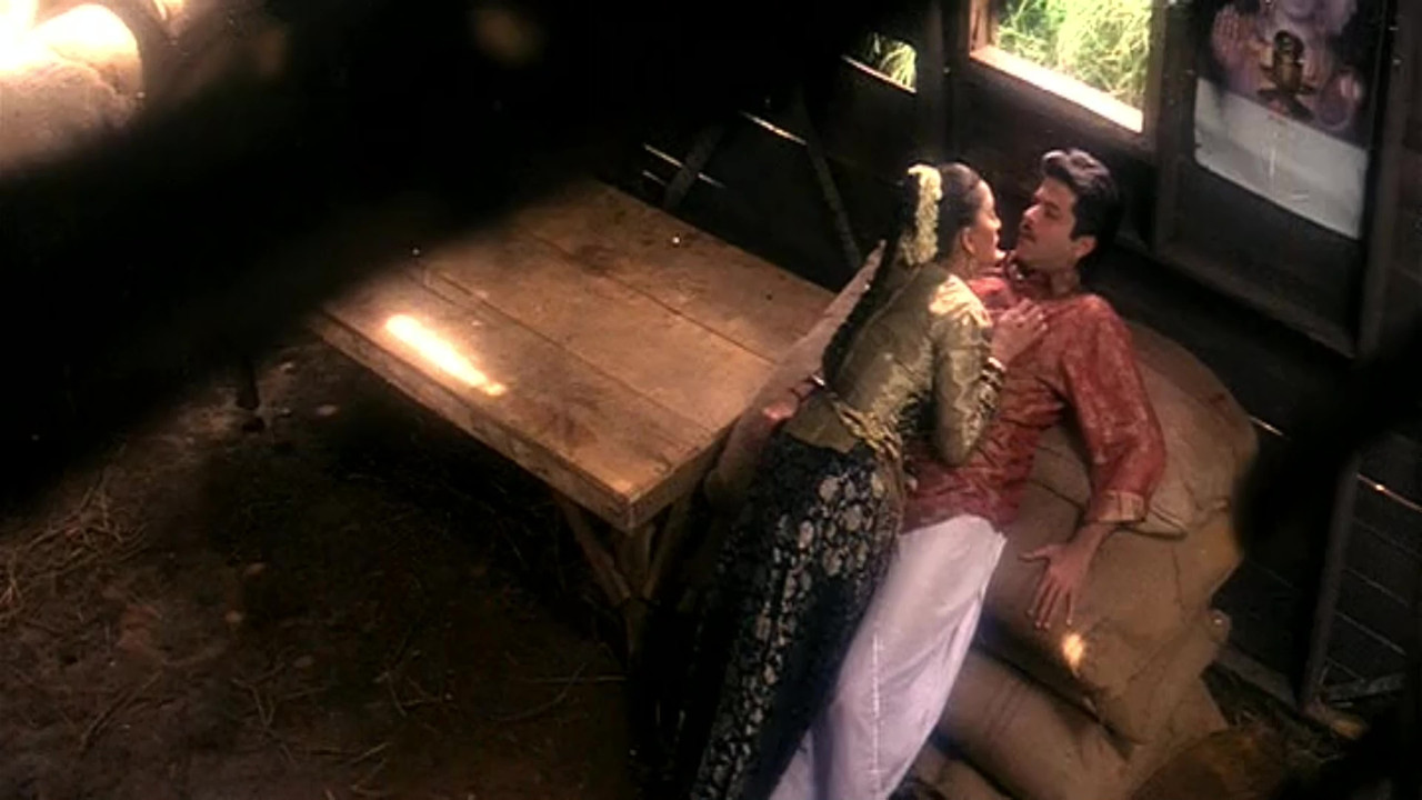 vlcsnap-2021-11-19-01h05m36s088