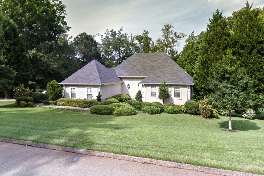 Detienen a pastor que tenía encerrado a personas con discapacidad en su sótano