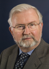 Emeritus Professor Desmond Cahill