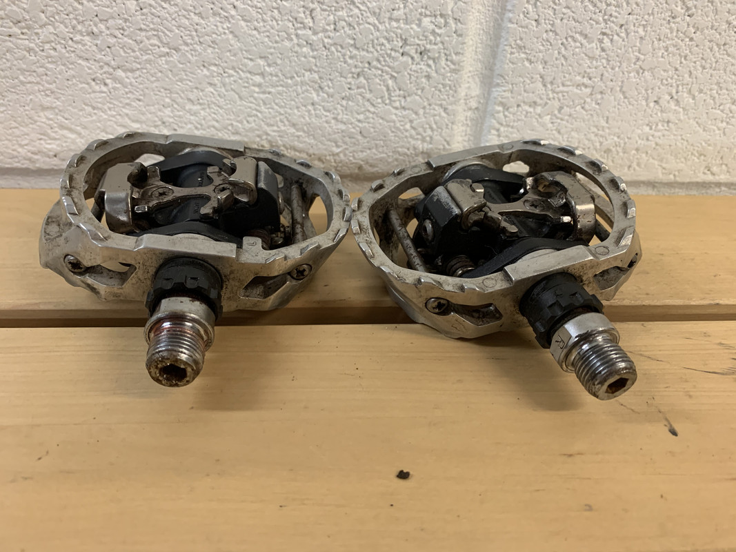 57302031-F0AB-4A78-9B5C-65408B2B0FCE