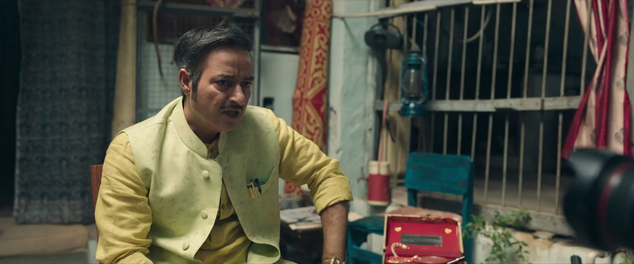 Saale Aashiq 2025 WebRip [Hindi] 480p 720p Screenshot