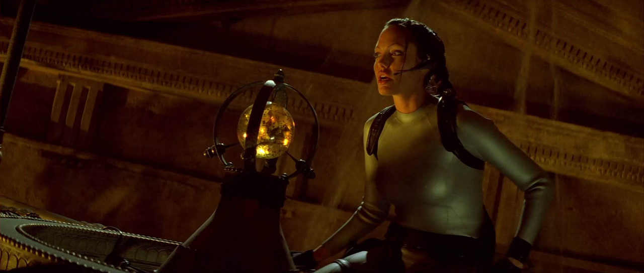 Lara Croft: Tomb Raider - The Cradle of Life 2003 BluRay [Hindi + Tamil + Telugu + English] 480p, 720p, 1080p ESub Screenshot