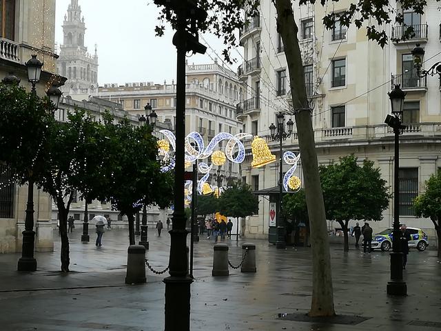 Sevilla, bajo la lluvia de otoño - Blogs of Spain - Día Dos: Sevilla Monumental y Triana. (1)