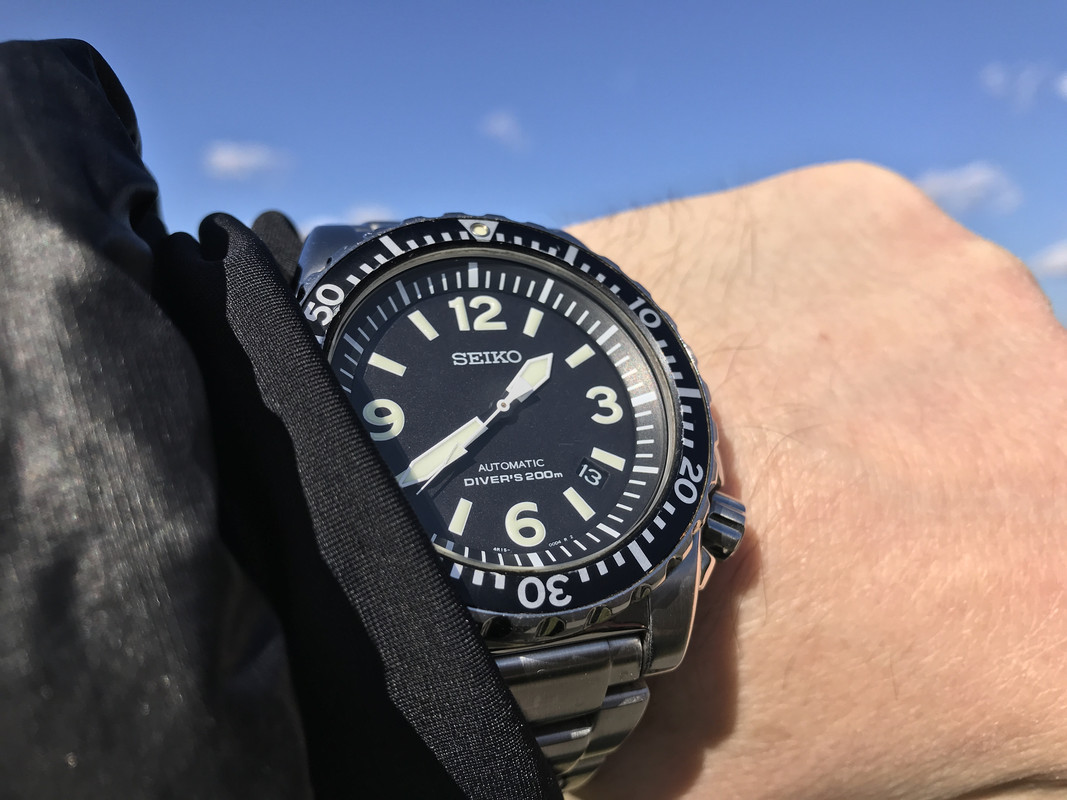 915443-DA-6-E09-4-CB0-B008-128-FFF453704