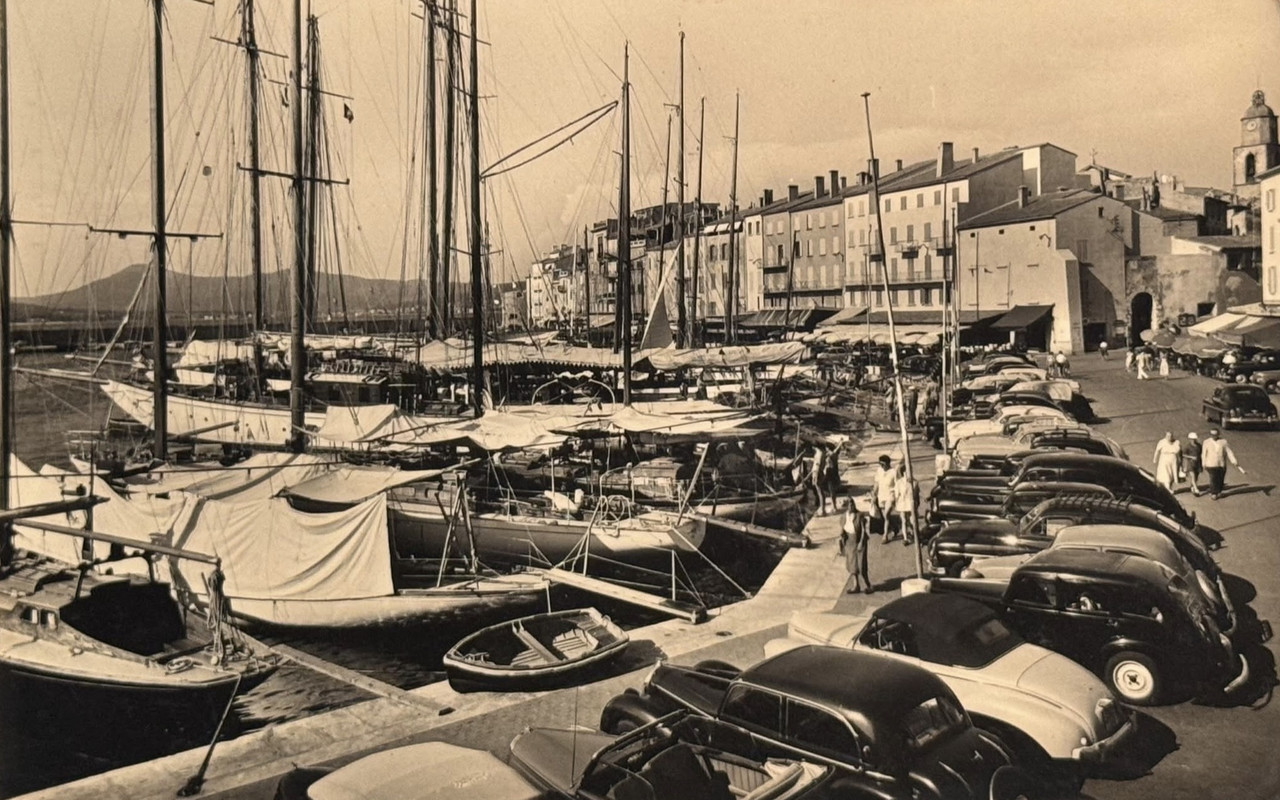 26ABB082-F08F-4315-BF31-D4AED83CFE7E