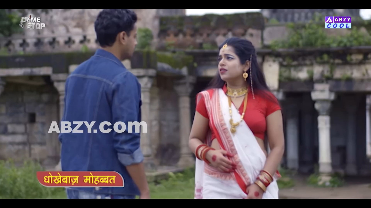 Sexy serial actress naveladn boobs in white and red saree  from crime series.mp4_snapshot_02.08.000