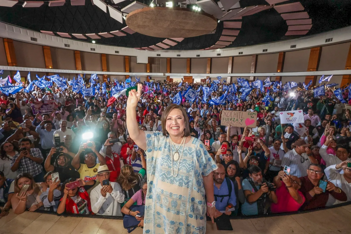 Xóchitl Gálvez engrosa su equipo, suma a Elena Pérez-Jaén y Max Kaiser