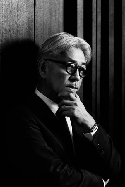 ryuichi-sakamoto-11382.jpg