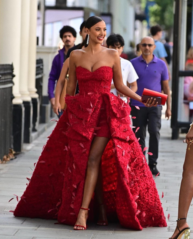 [Image: FZKR5w7-WIAE1l-Oq.jpg]