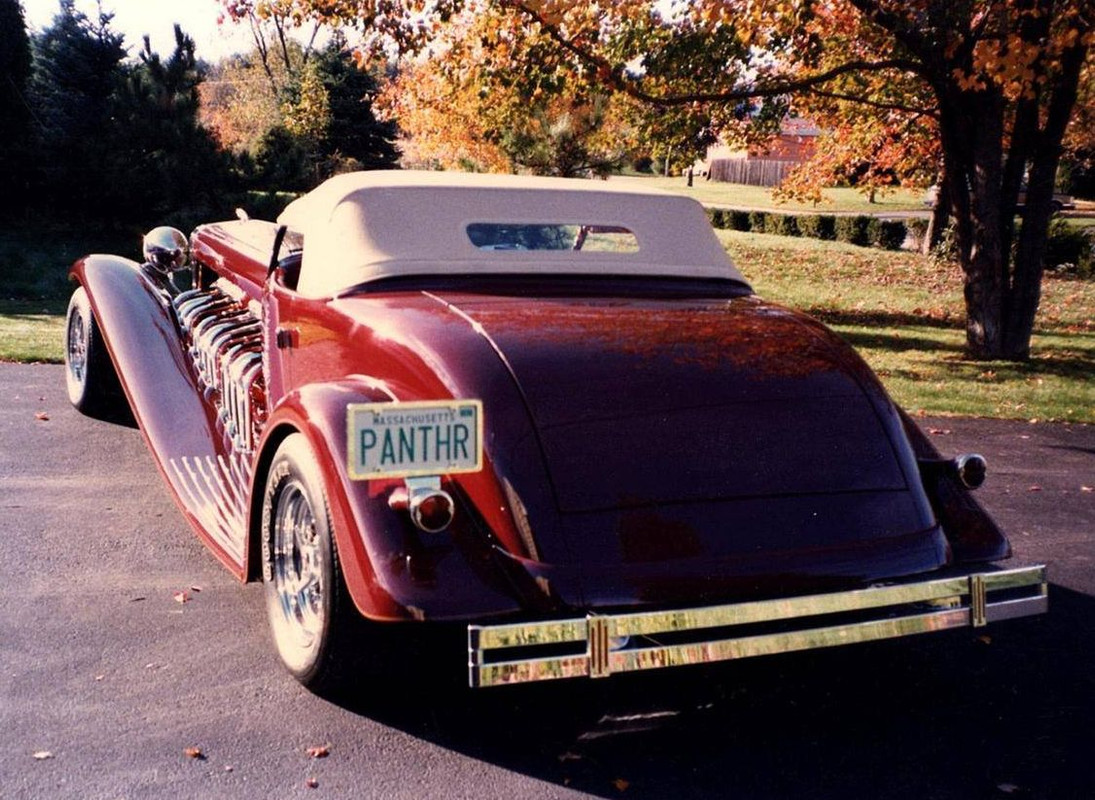 1934FordPanther_02_1200