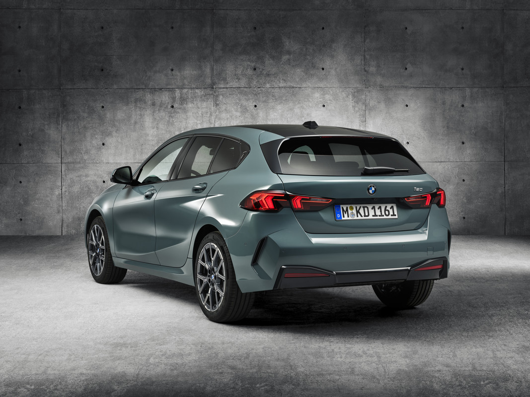 P90551950_highRes_the-all-new-bmw-1-se