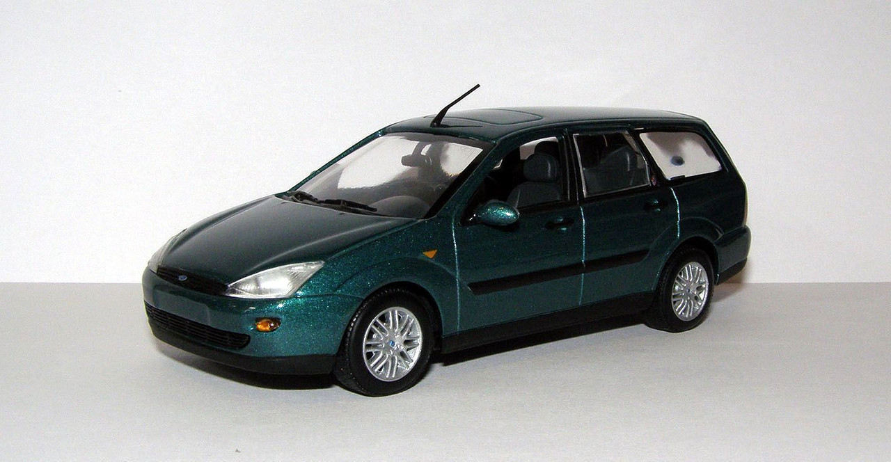 1998 Ford Focus Ghia Turnier (CW170) (Minichamps) 1