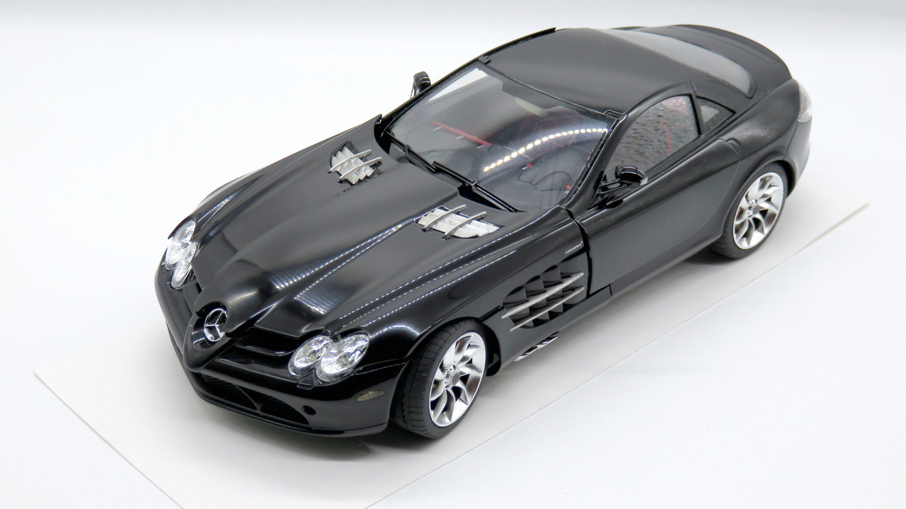 Tamiya Mercedes Benze SLR McLaren IMG-1665