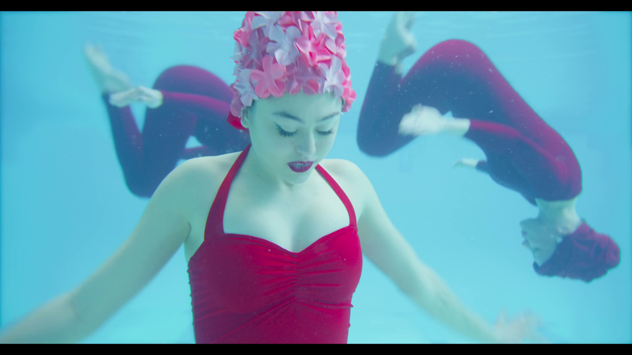 vlcsnap-2023-12-02-01h00m19s010