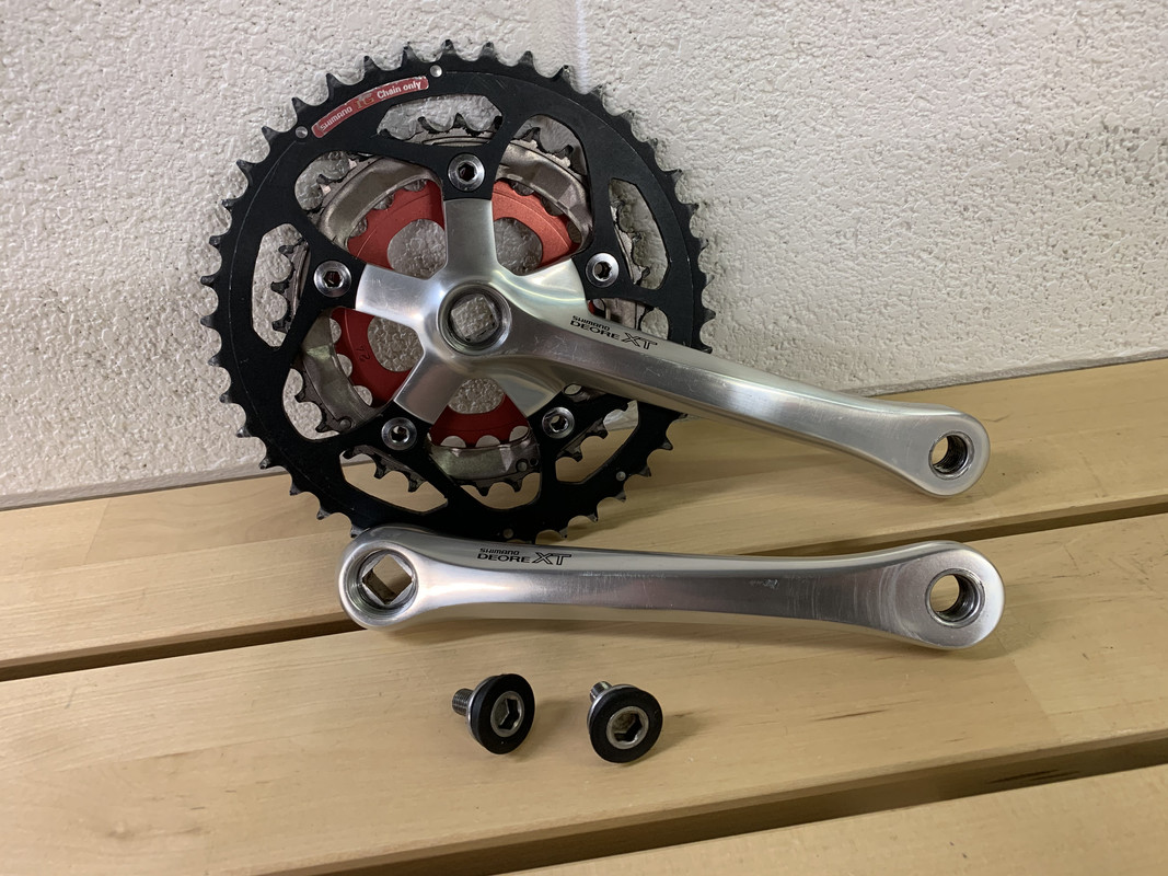 FE50985F-5733-47C4-BBF5-6ADC23171D51