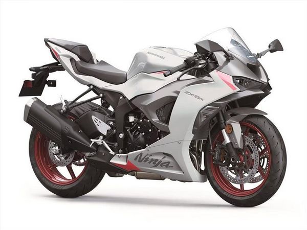 Kawasaki Ninja ZX-6R.