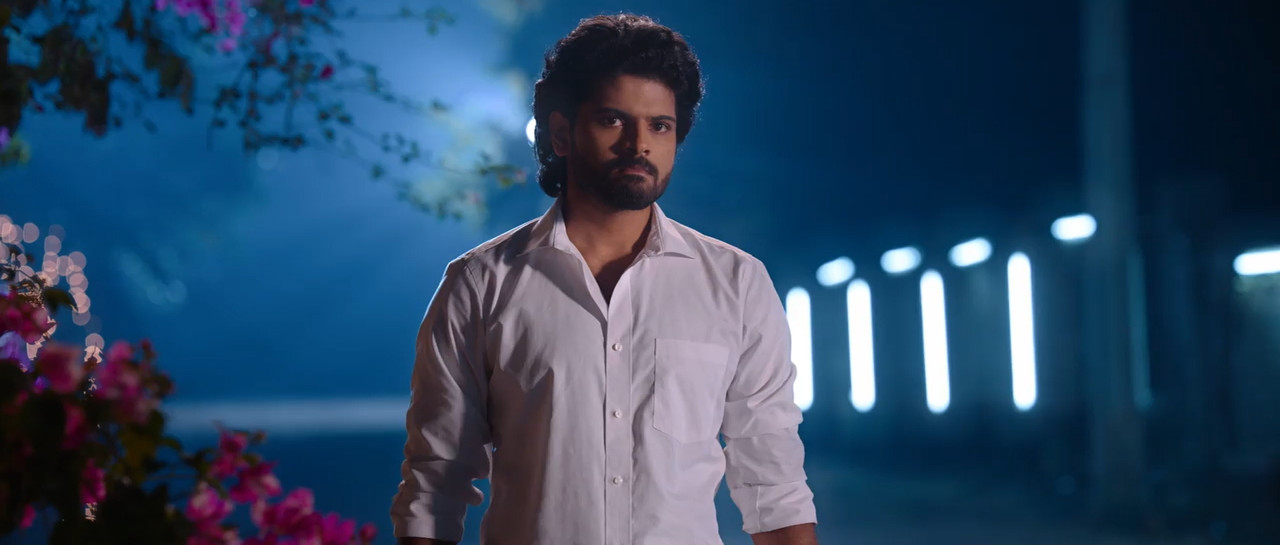 Thellavarithe Guruvaram 2021 WebRip [Hindi + Telugu] 480p 720p ESub Screenshot