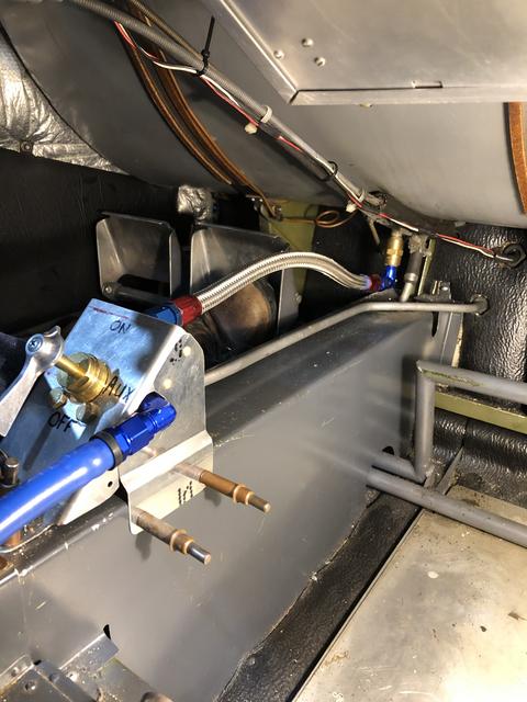 25941884-011F-41B1-82BF-6A7E9E0F9741