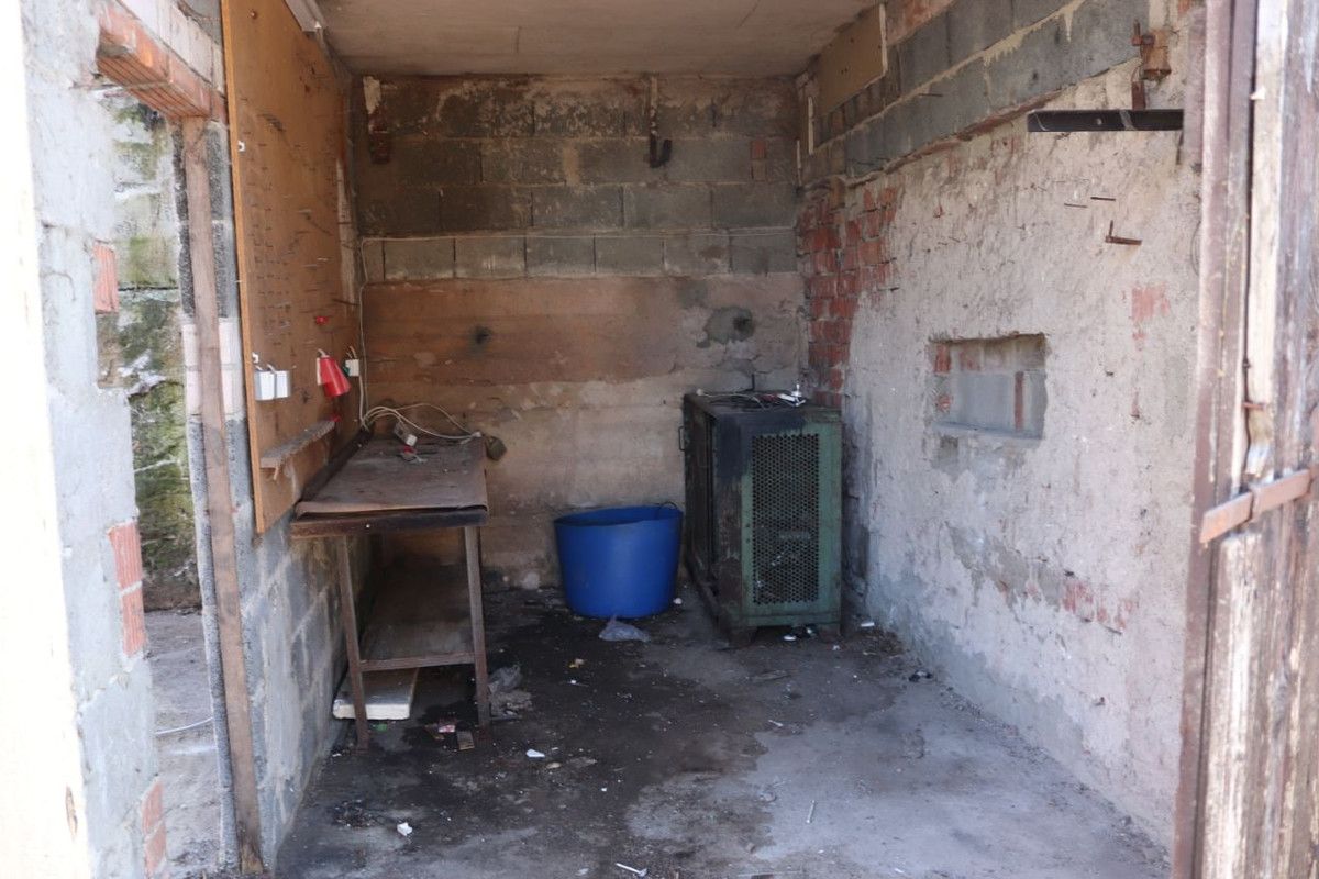 24DAA8BF-8D6F-417A-908B-84D967D807DA