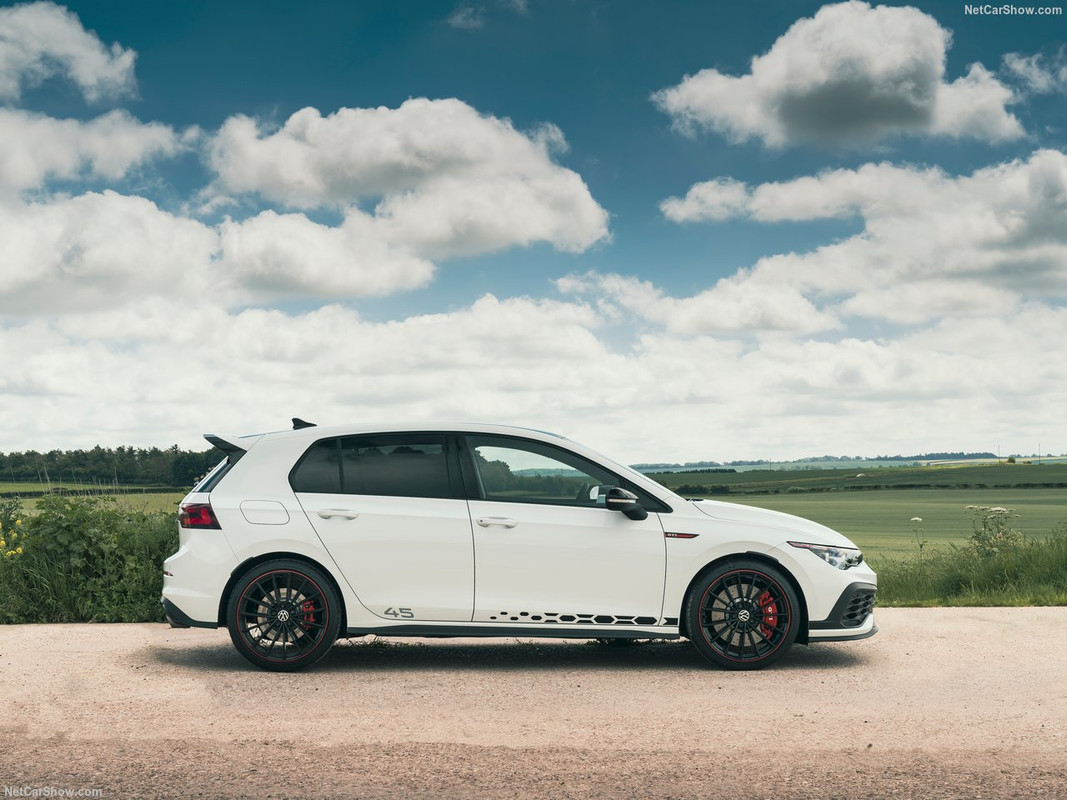 volkswagen-golf-vii-gti-17