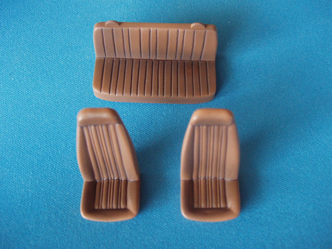 Καθίσματα 3