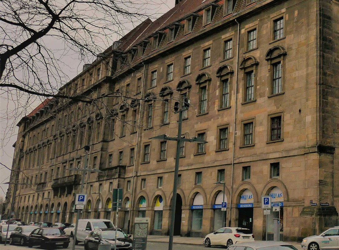 P1360938-rathaus.jpg