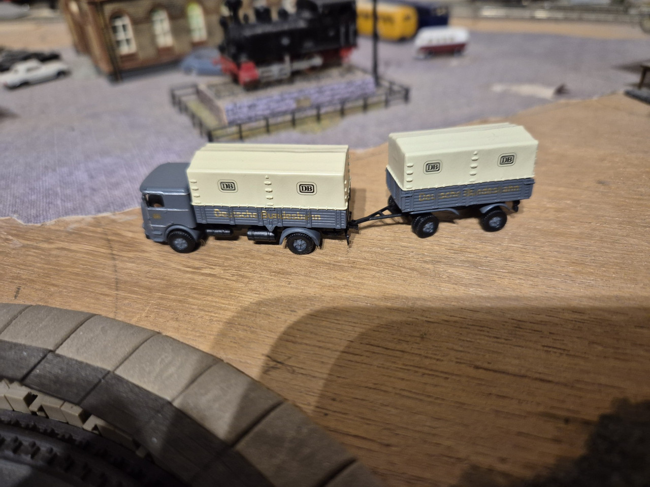 Minis Bussing DB 8 1 2026