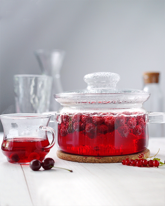Cozy-kompot-berries-6-22-19.gif