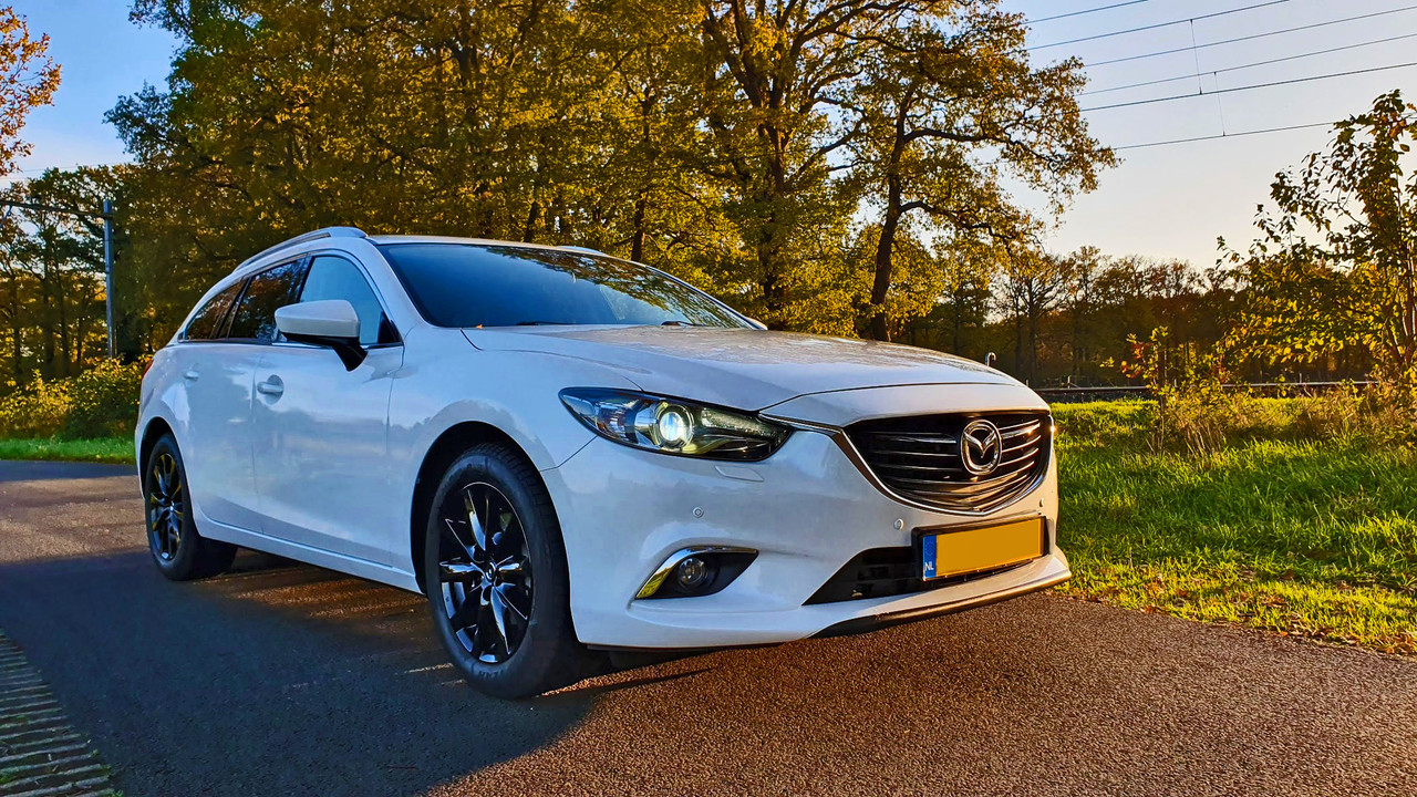 mazda11.jpg