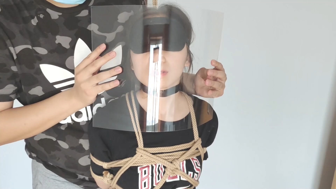 玩奴原创 萌妹小夏小舔犬登场.mp4_20210701_090849.383