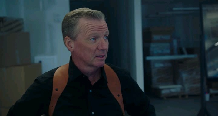 10.Minutes.Gone.2019.iTALiAN.BDRiP.AC3.XviD.avi_snapshot_00.07.38.750