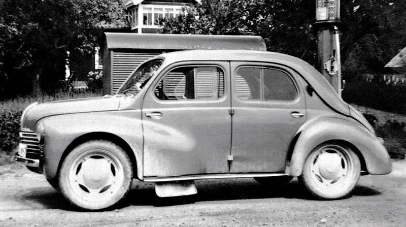 Renault-4CV (1947-54)