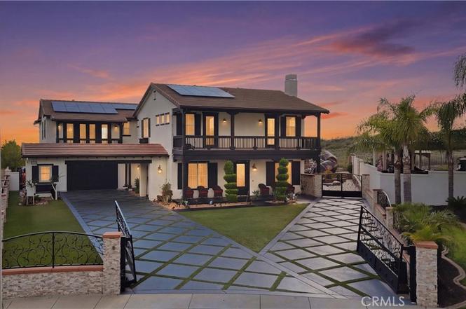 5156 Branding Iron Place
