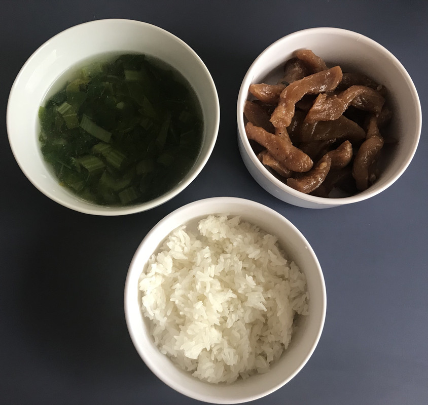 EA06E512-1561-4D43-BD57-059DC0503500