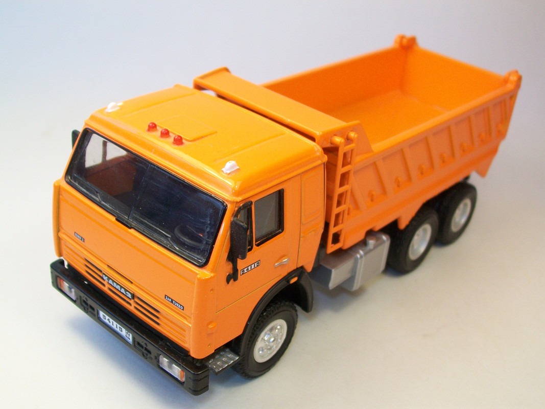 КАМАЗ 54115 самосвал