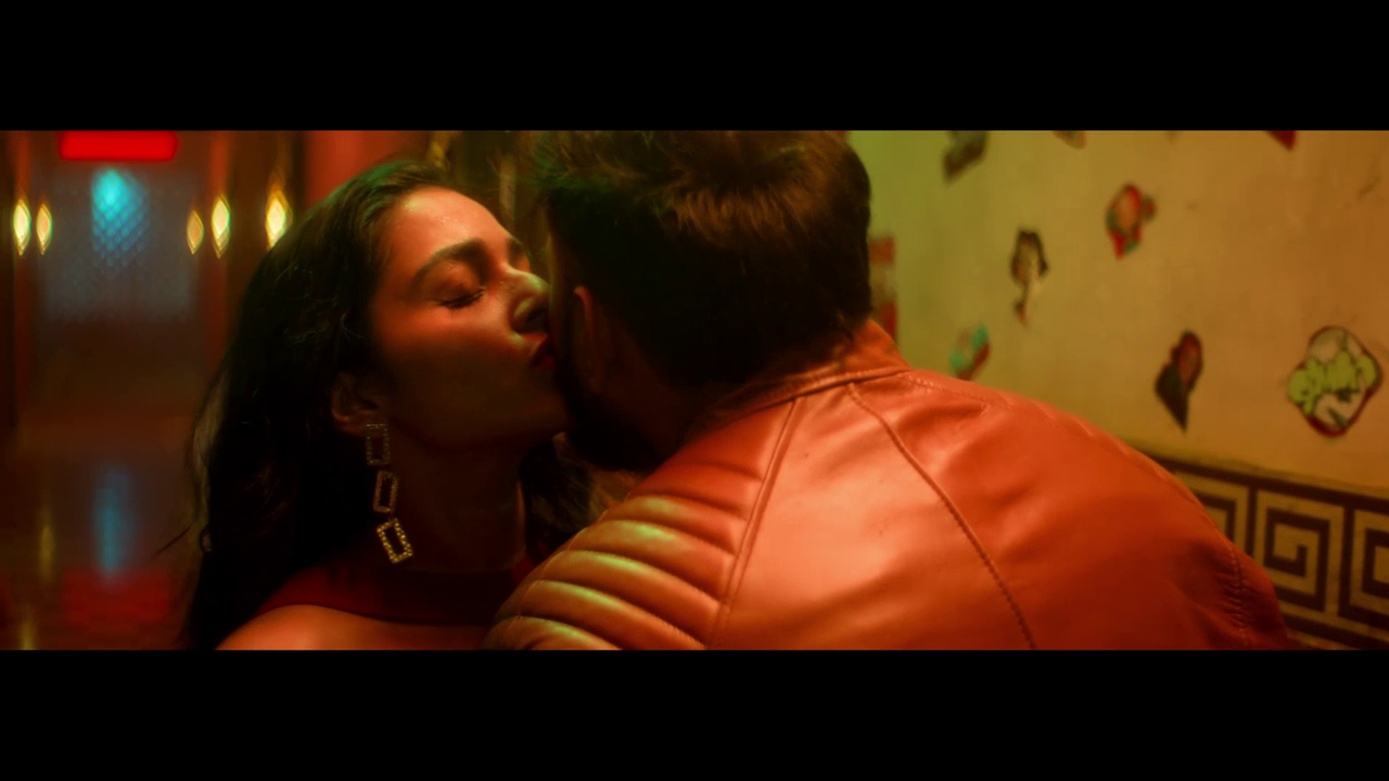 Rajisha Vijayan hot kissing, Rajisha Vijayan latest movie photos, Rajisha Vijayan romantic scenes, Rajisha Vijayan viral photos, Rajisha Vijayan hot images, Rajisha Vijayan kissing scenes, latest movie stills Rajisha Vijayan, Rajisha Vijayan trending photos, Rajisha Vijayan romantic chemistry, Rajisha Vijayan new movie images, hot actress photos India, Rajisha Vijayan glamour photos, Rajisha Vijayan viral trending, movie kissing scenes photos, Rajisha Vijayan latest stills, romantic movie photos Rajisha Vijayan, Rajisha Vijayan HD images, Bollywood style romantic scenes, viral actress kissing photos, trending celebrity romance images Rajisha Vijayan Romantic Hot Kissing Scenes in Latest Movie Photos – Viral Sensation