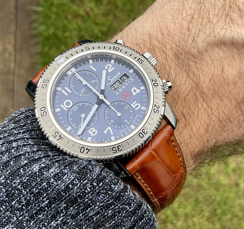 0C2AB60B-4EEC-4B15-9971-D2DF20A8E2DA