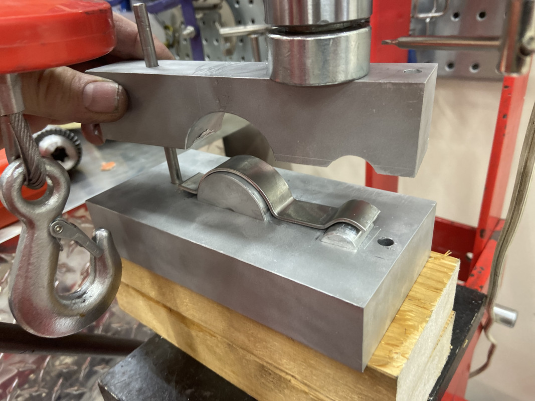 B82BC0B6-9C06-4705-BF97-E51FD228DB0D