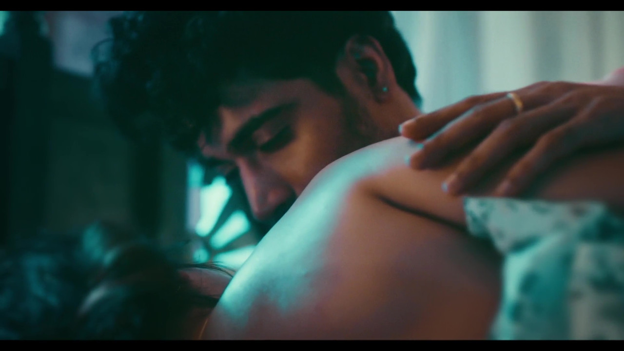 vlcsnap-2025-04-16-23h10m26s284