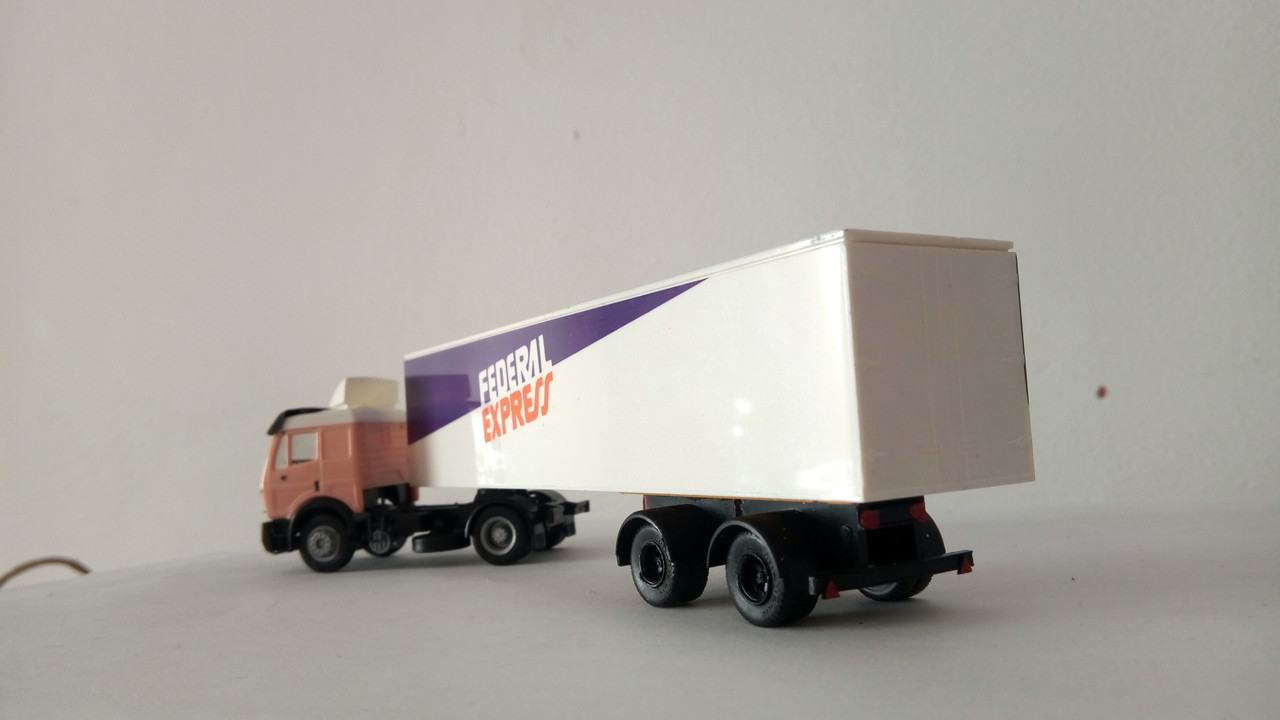 Mach (9162)