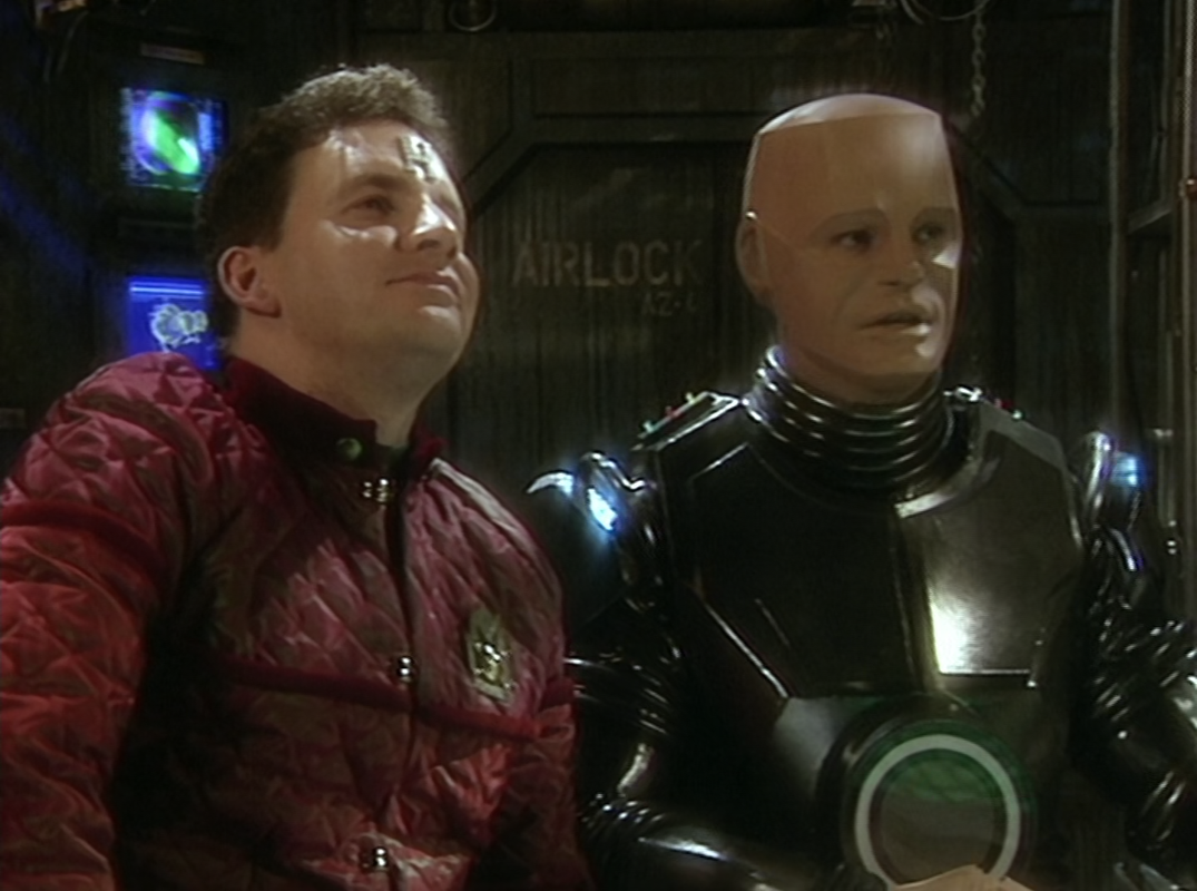 Red.Dwarf.S06E01.Psirens.1080p.FLAC.2.0.AVC.REMUX-FraMeSToR[SS]16