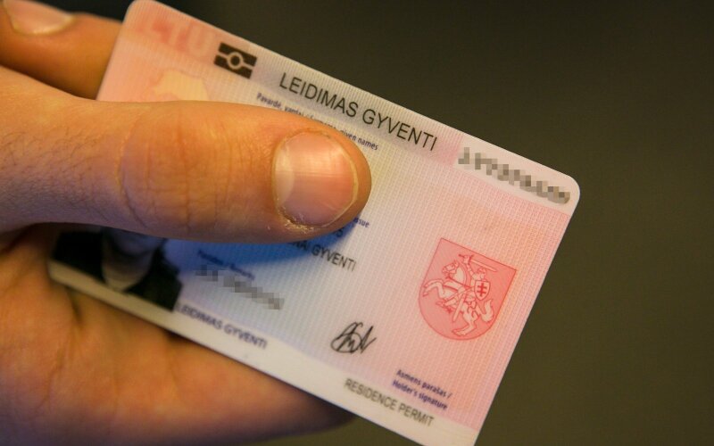 O štai išskrido pirmosios kregždės iš nacių įstatymo „Dėl žmonių diskriminacijos etniniais pagrindais“ lizdo