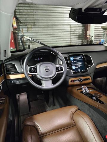 2963c9bb 01ac 4f03 8a72 f229beb6f3c4