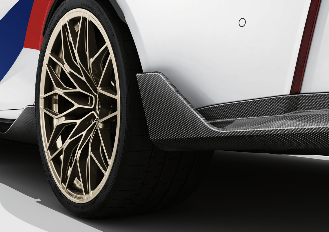P90471487_highRes_the-first-ever-bmw-m