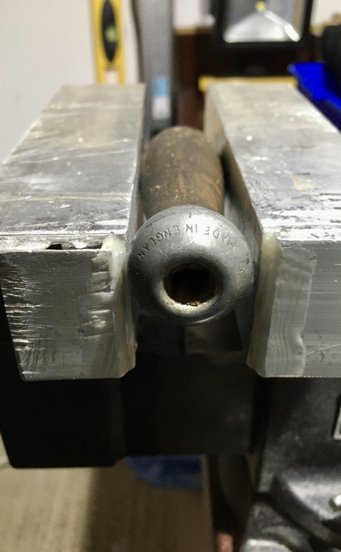 0DB4FAF8-64C8-40C9-847A-D0F0588D7206