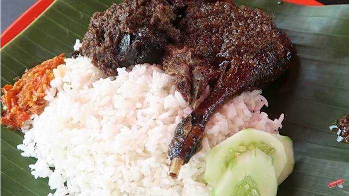 Seporsi bebek songkem.